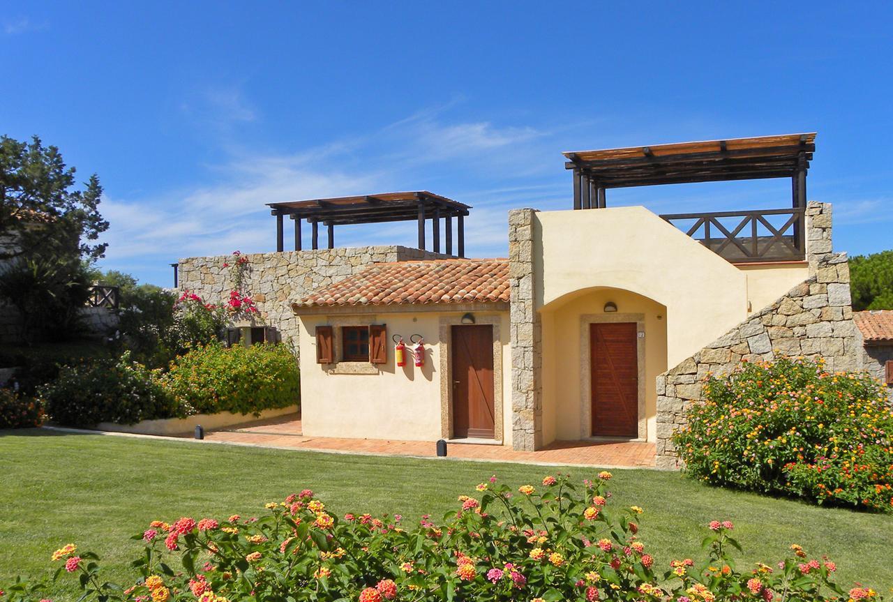 Hotel Porto Piccolo Baja Cerdeña Exterior foto