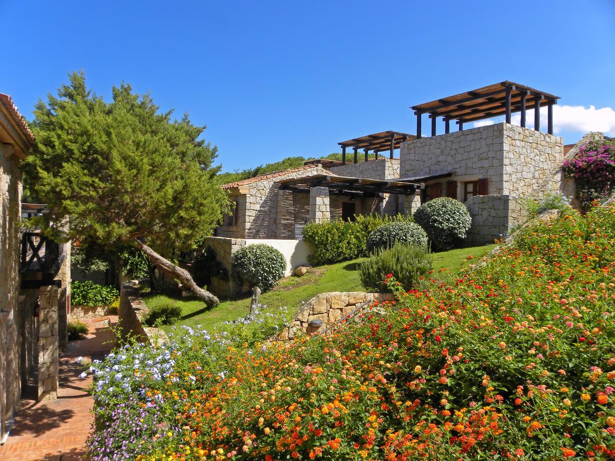 Hotel Porto Piccolo Baja Cerdeña Exterior foto