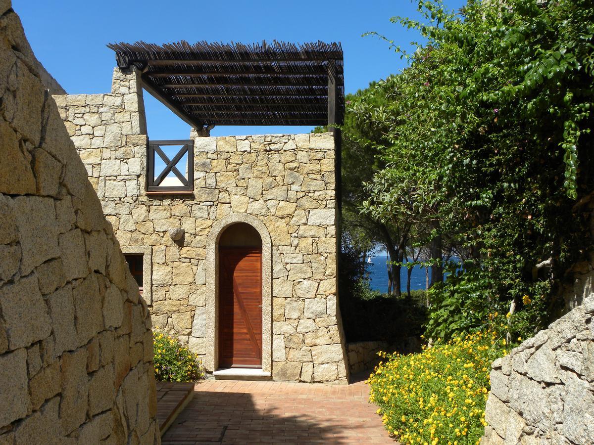 Hotel Porto Piccolo Baja Cerdeña Exterior foto